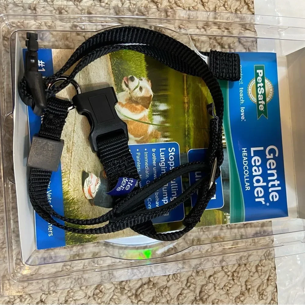 PetSafe Gentle Leader Head Collar Size Small up to 25 pounds‎ w/ Training DVD